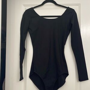 NWOT Capezio Sz XL long sleeve leotard blk